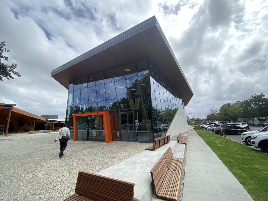 Gippsland Performing Arts Centre Redevelopment - Ontoit