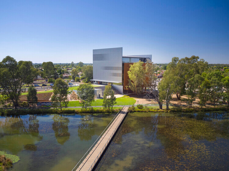 Shepparton Arts Museum (SAM)