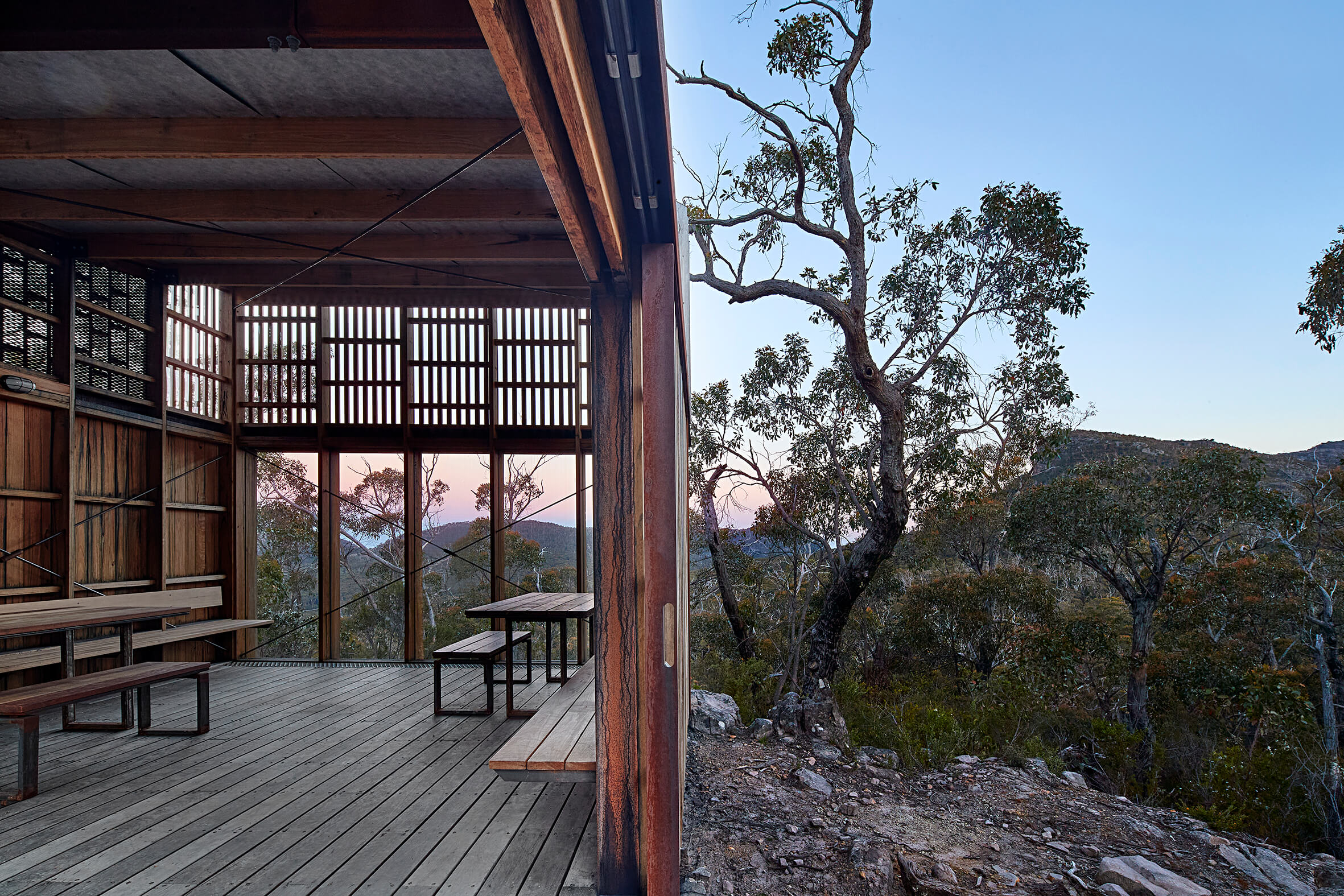 Noxon Grampians ┬®smg 2989